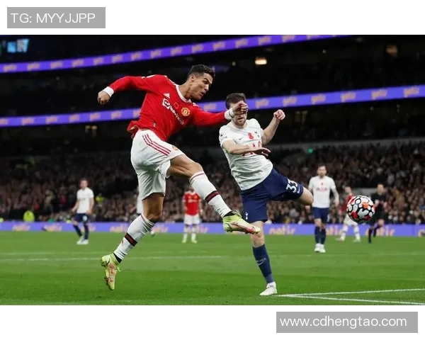 曼联与热刺精彩对决全场录像回放及精彩瞬间分析