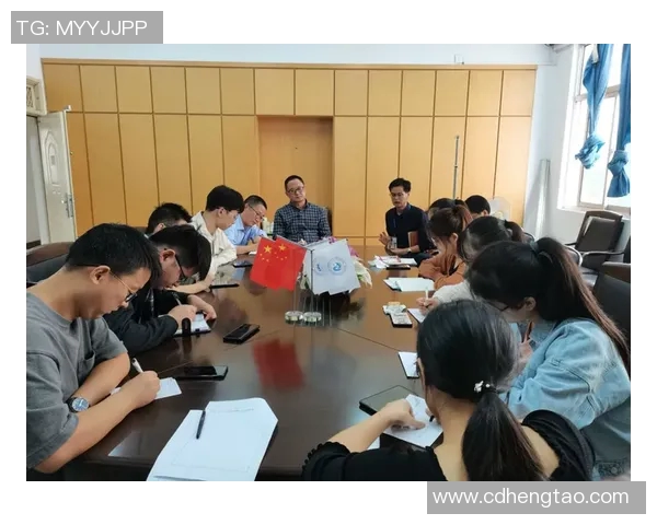 贾诚的奋斗历程与人生哲学：从平凡到卓越的成长之路