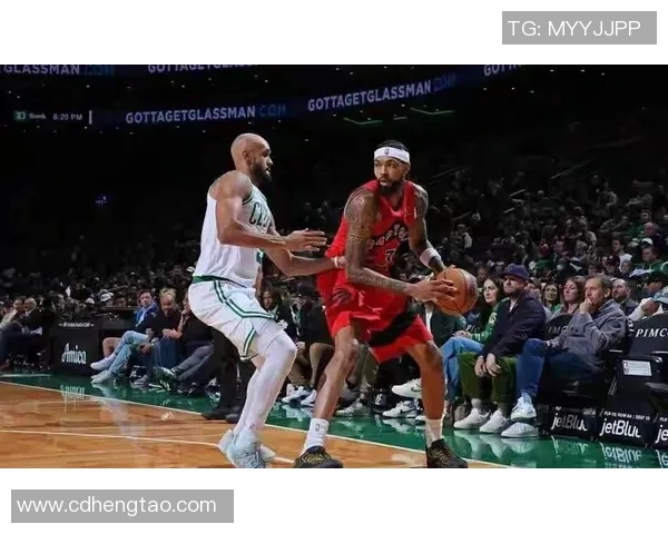 凯尔特人与猛龙激战加时赛双方拼尽全力争夺胜利