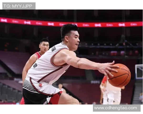 李慕豪：从篮球新星到职业生涯巅峰的励志之路与成长故事