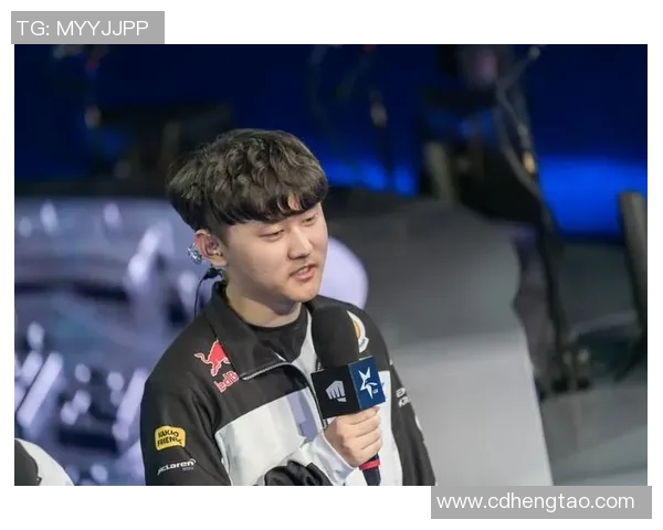 王丽专访:从新手到职业选手的英雄联盟成长之路回顾