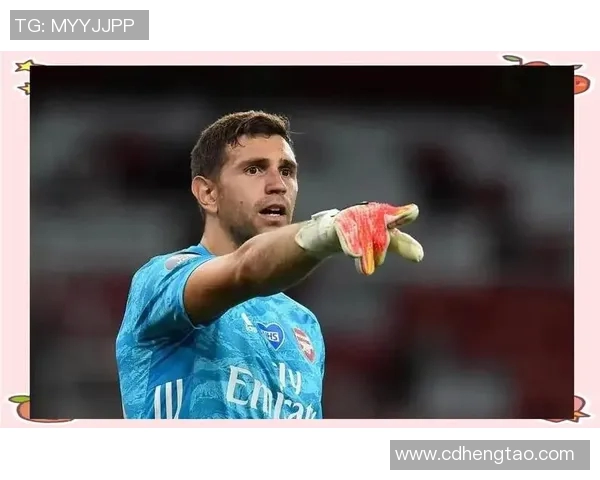 马丁内斯的传奇之路：从足球新星到世界级教练的蜕变与挑战