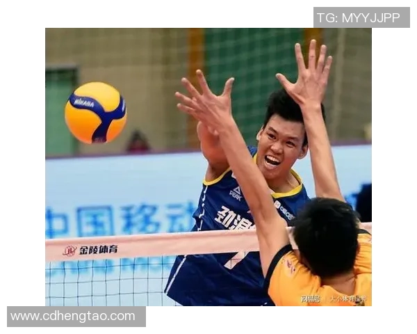 雷丁与布莱克普激战正酣谁能在这场较量中笑到最后