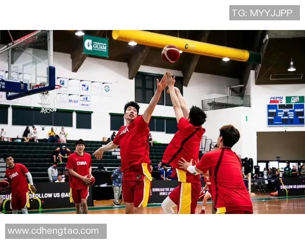 马来西亚男篮迎战关岛队全力争胜展现实力与团队精神